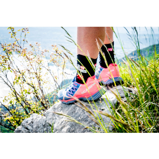 Compressport ProRacing Sokken v3 Trail