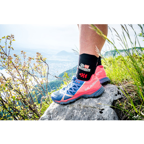 Compressport ProRacing Sokken v3 Trail