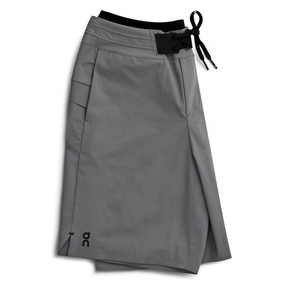 On Hybrid Shorts Heren
