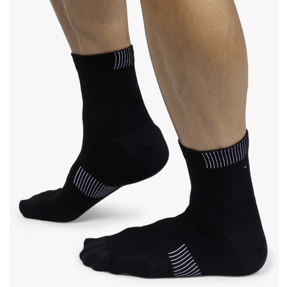 On Ultralight Mid Sokken Heren
