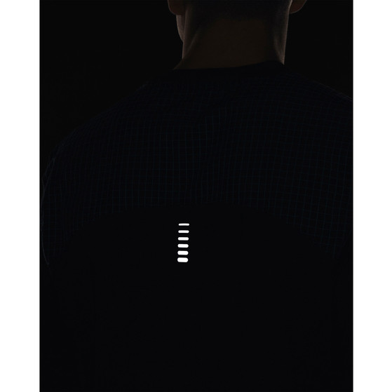 Under Armour Run Anywhere Shirt Herren