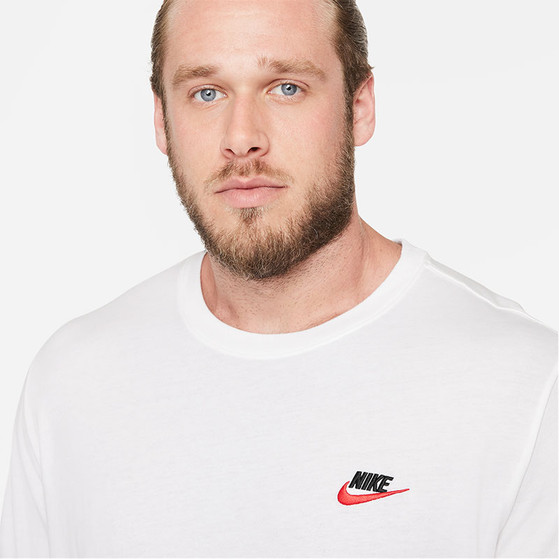 Nike Sportswear Club Tee