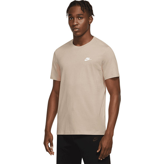 Nike Sportswear Club Tee