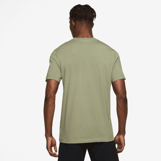 Nike Sportswear Club Tee