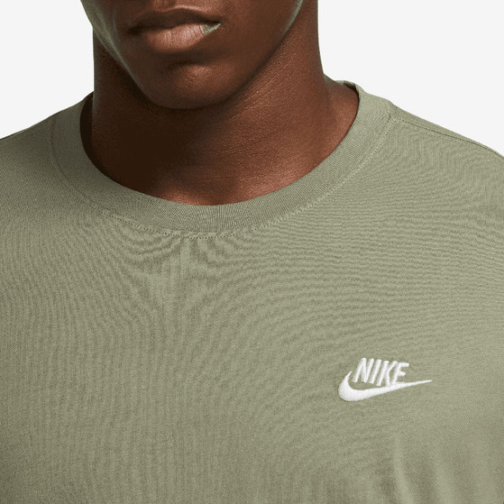 Nike Sportswear Club Tee