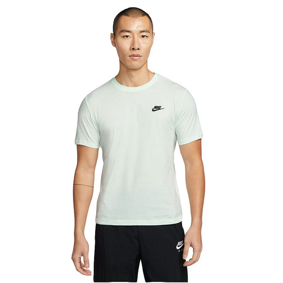 Nike Sportswear Club Tee