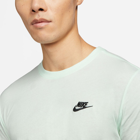 Nike Sportswear Club Tee