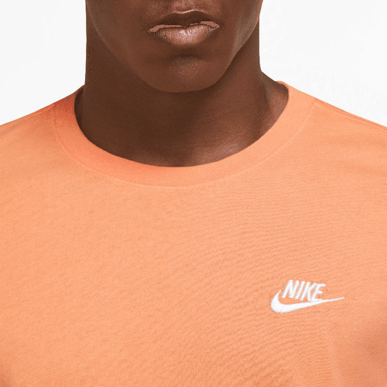 Nike Sportswear Club Tee