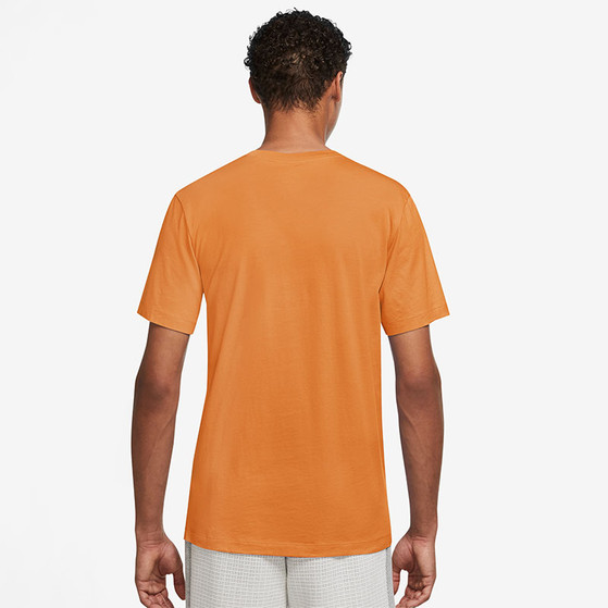 Nike Sportswear Club Tee