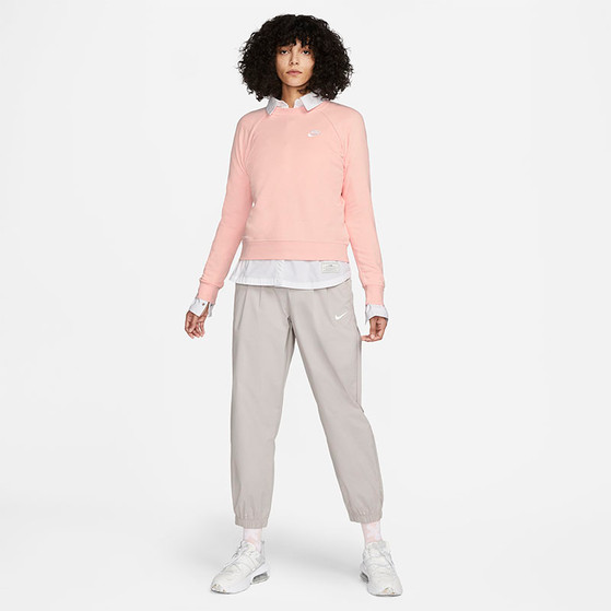 Nike Sportswear Essential Logo Crew