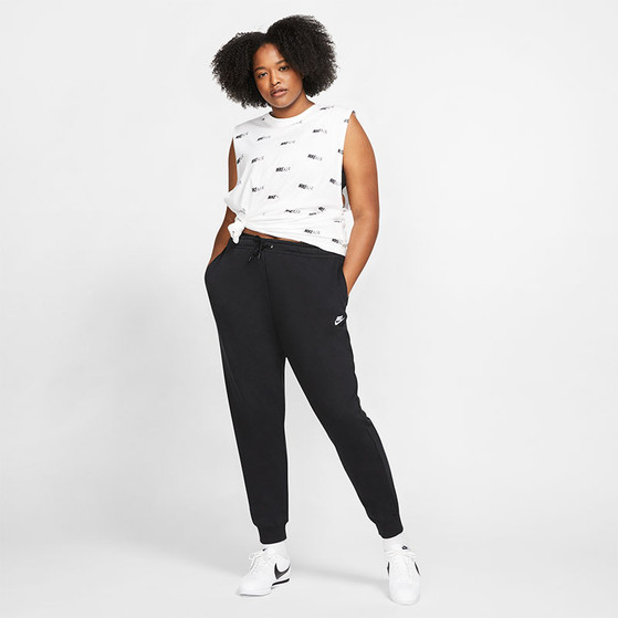 Nike Sportswear Essential Pant Plus Line