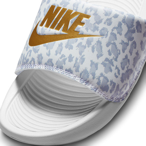 Nike Victori One Print Slipper Dames