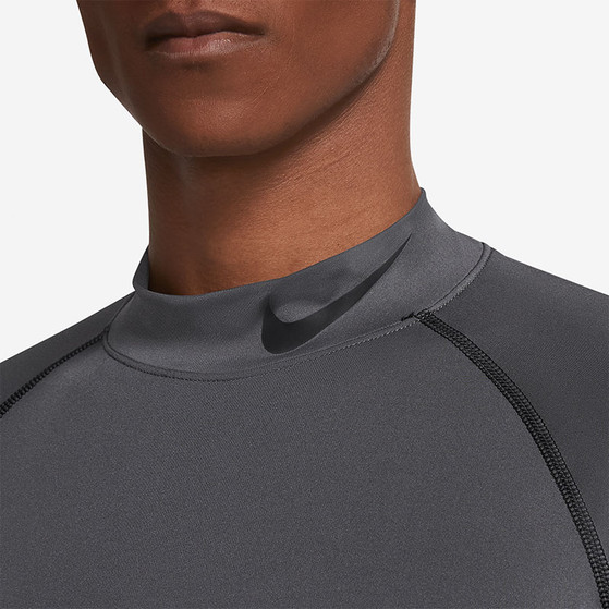 Nike Pro Longsleeve Mock Top