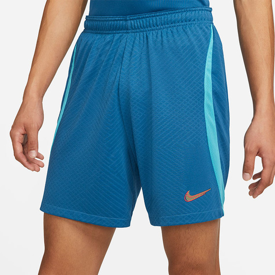 Nike Strike Short
