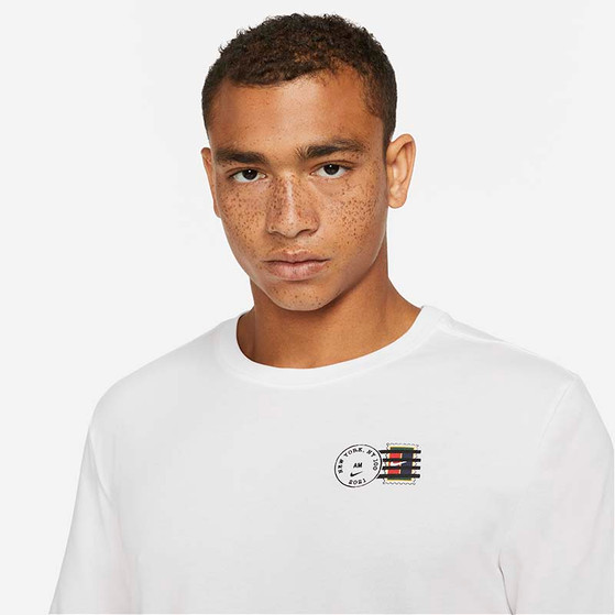 Nike Court NYC Postcard Training Tee