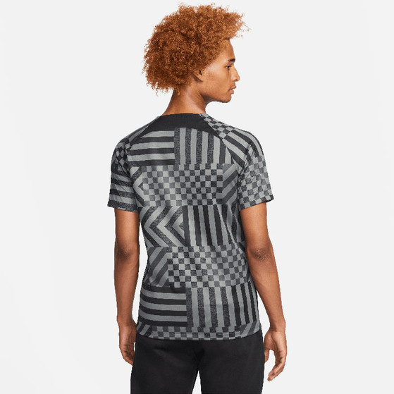 Nike Kaiser Chiefs Pre-Match Top 2022-2023