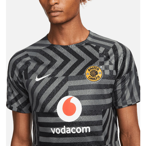 Nike Kaiser Chiefs Pre-Match Top 2022-2023