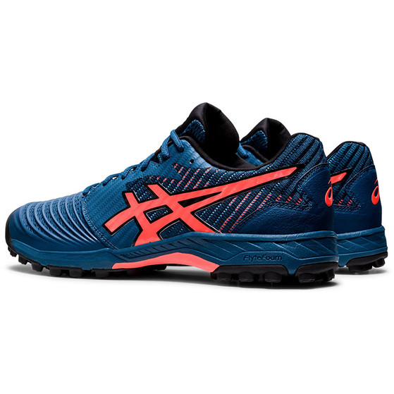ASICS Field Ultimate