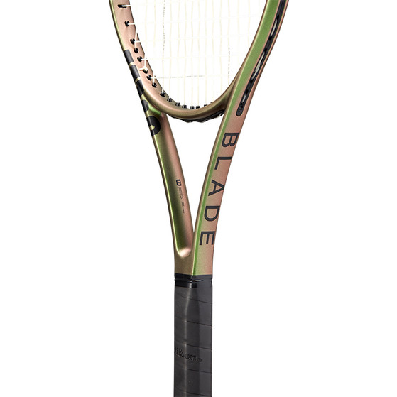 Wilson Blade 104 V8.0
