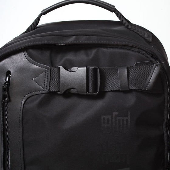 Osaka Black Label klein Rucksack