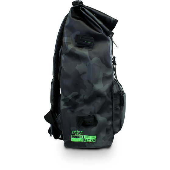 Osaka Rucksack groß Schwarz Camo