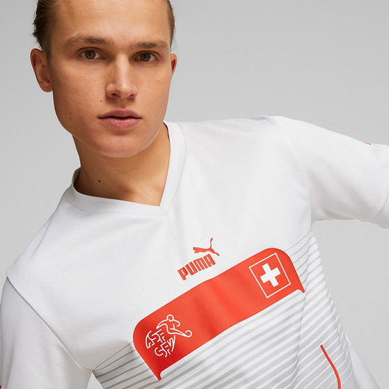 Puma Zwitserland Uit Shirt 2022/2023