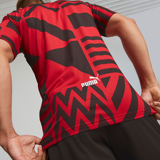 Puma AC Milan Prematch Shirt 2022/2023
