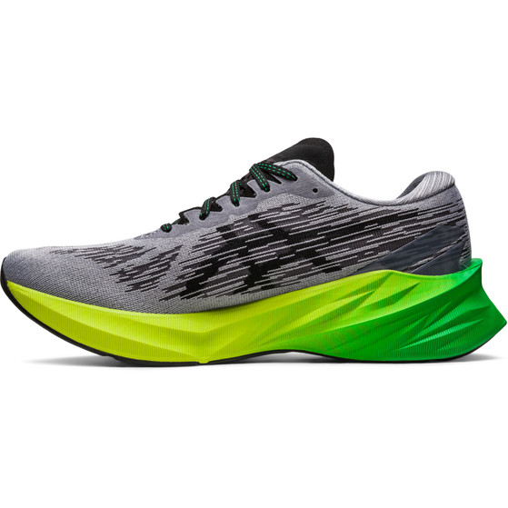 ASICS Novablast 3 Herren