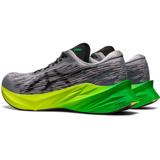 ASICS Novablast 3 Herren