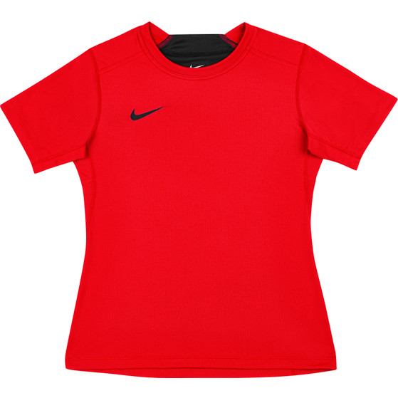 Nike Team Shirt Women