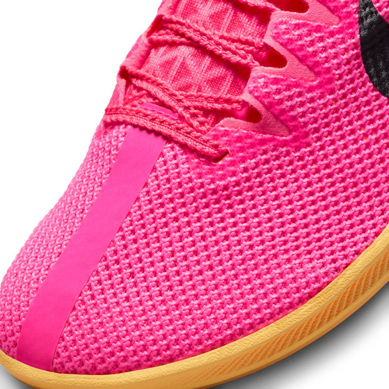 Nike Rival Distance