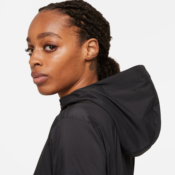 Nike Impossibly Light KapuzenJacke Damen