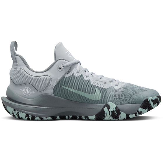 Nike Giannis Immortality 2