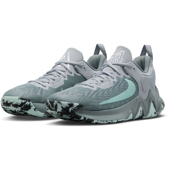 Nike Giannis Immortality 2
