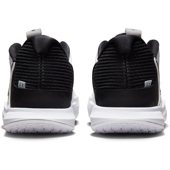 Nike Kyrie Low 5