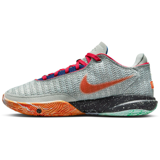 Nike LeBron 20