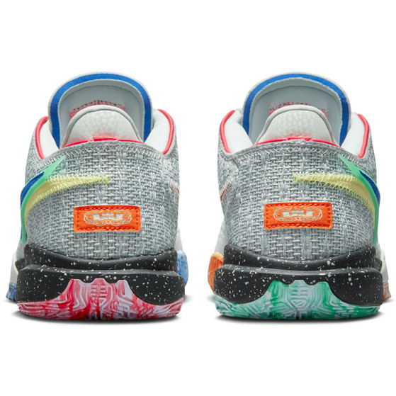 Nike LeBron 20