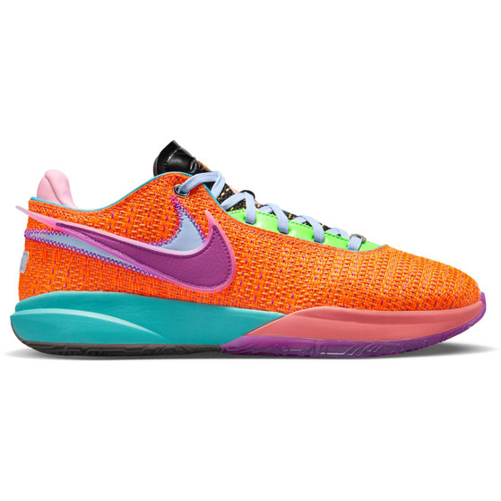 Nike LeBron 20