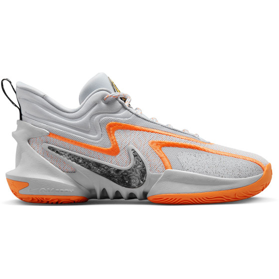 Nike Cosmic Unity 2