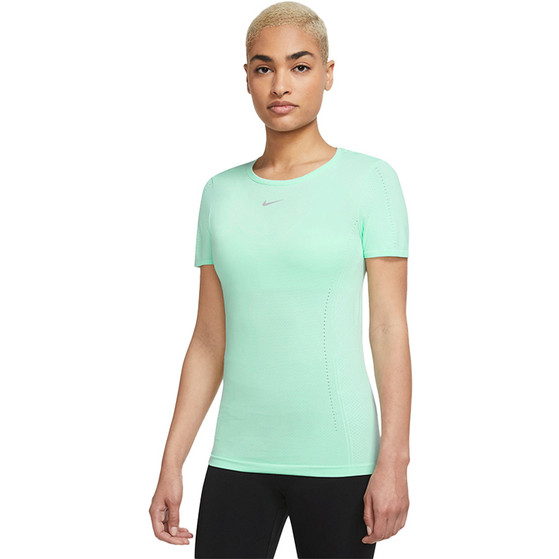 Nike Advantage Aura Slim Tee