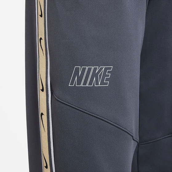 Nike Sportswear Repeat Tracksuit Barn
