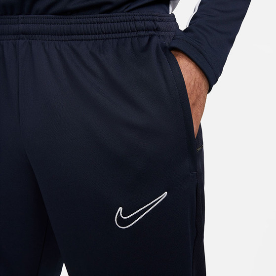 Nike Academy Trainingsanzüge