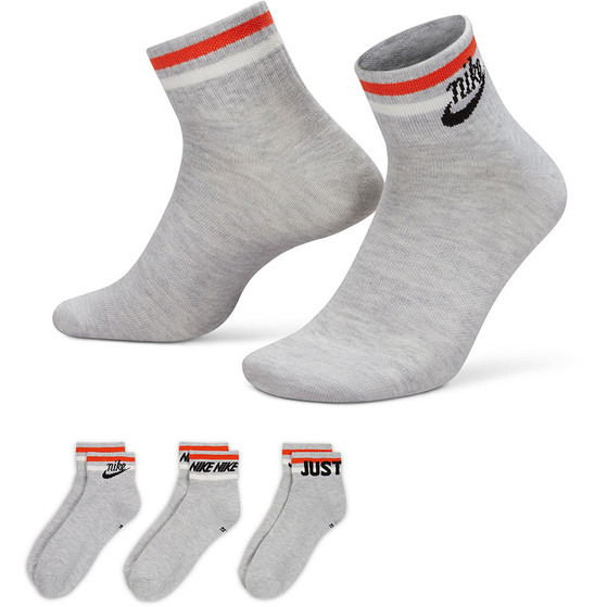 Nike Everyday Essential Ankle Socks - 3 Pack