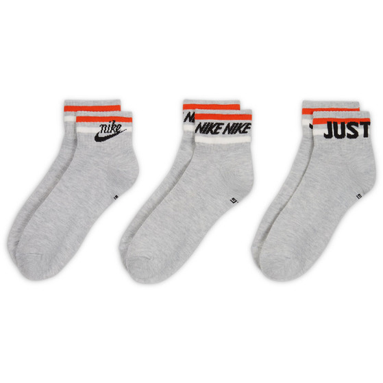 Nike Everyday Essential Ankle Socks - 3 Pack