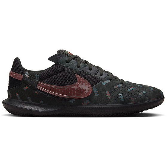 Nike Street Gato