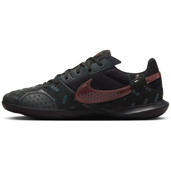 Nike Street Gato