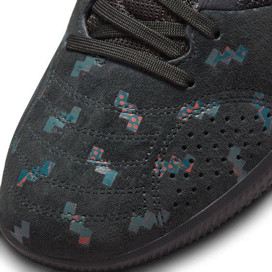 Nike Street Gato