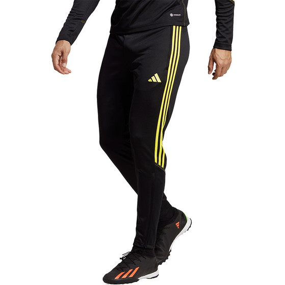 Adidas jogger club outlet