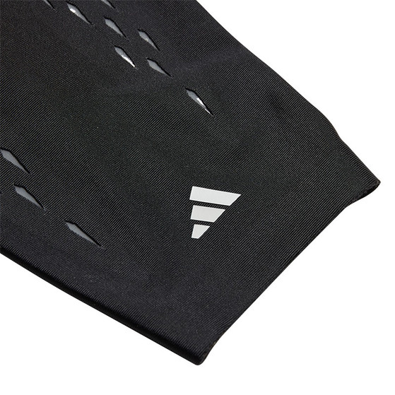 adidas X Pro Scheenbeschermer