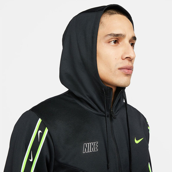 Nike trainingspak aktiesport online